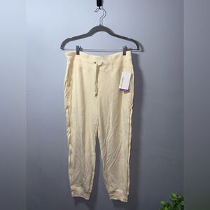 Marika Oatmeal Peekaboo Stripe Soft Joggers Size Medium NWT